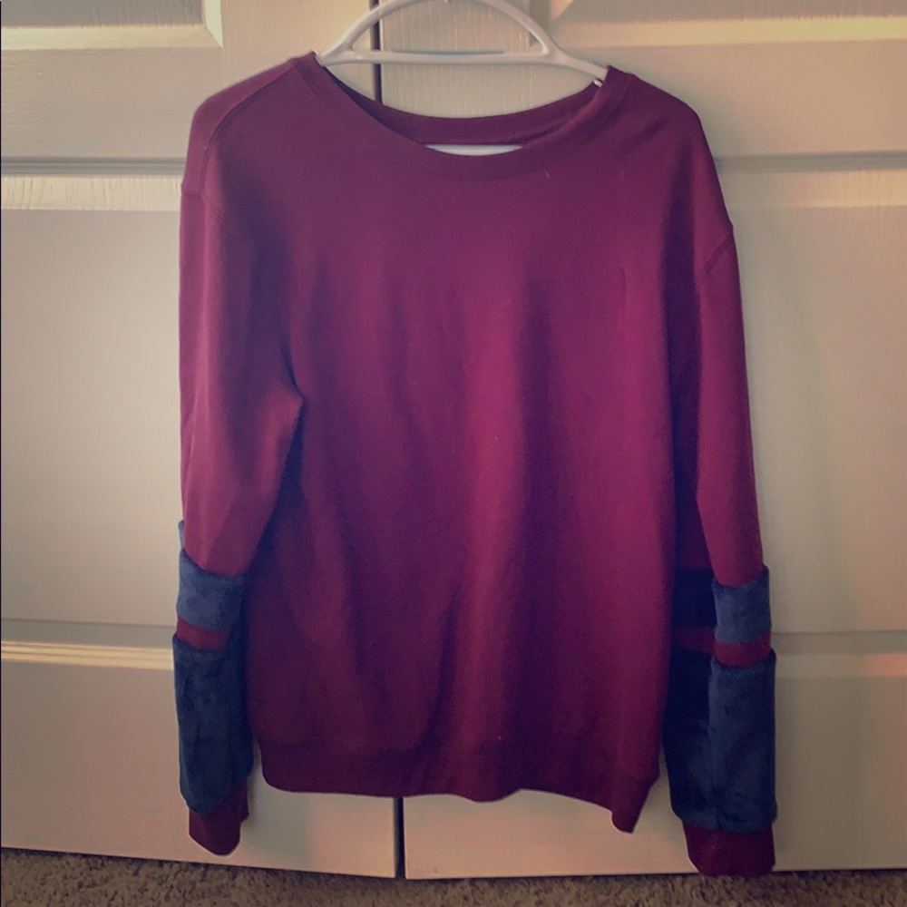 Maroon Sweater ❤️